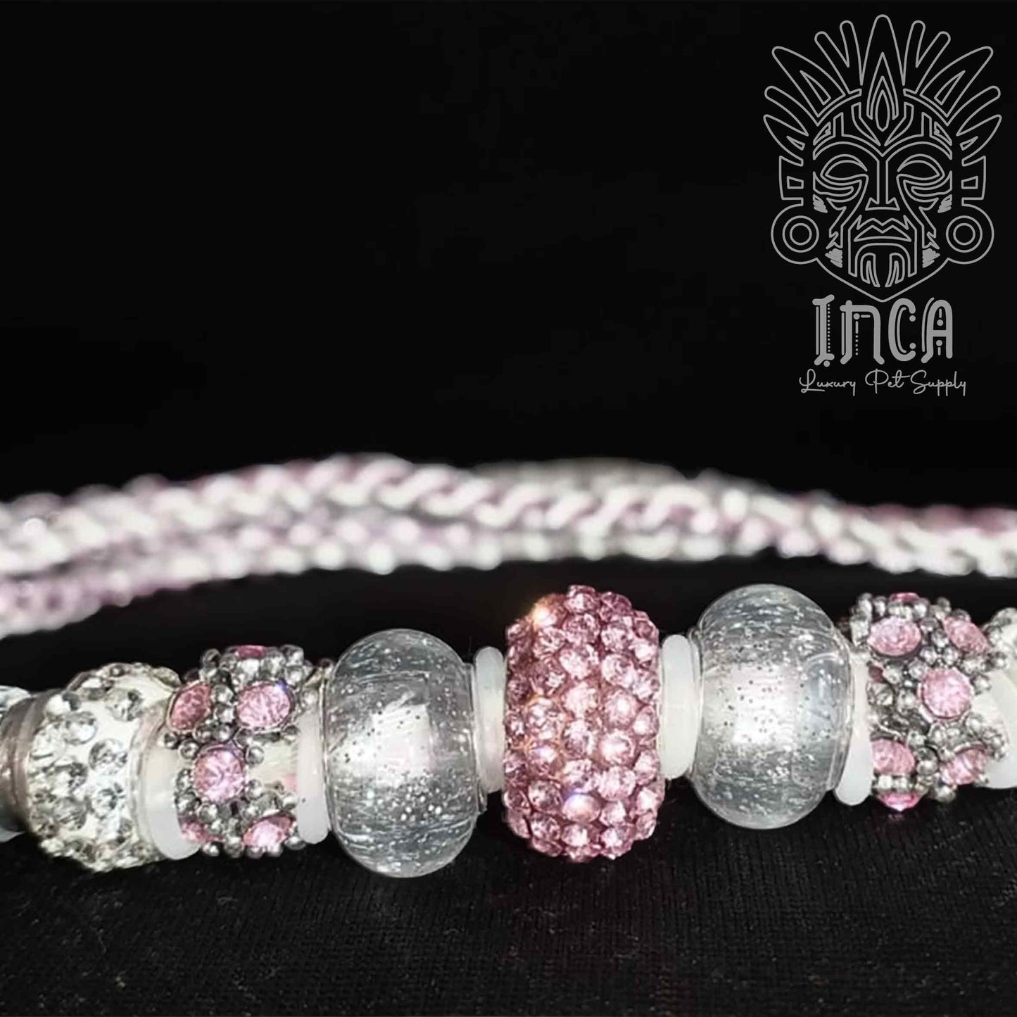 Guinzaglio da Show INCA LUXURY - In Raso Bianco e Rosa, con perle e asola per collare - 1 mt