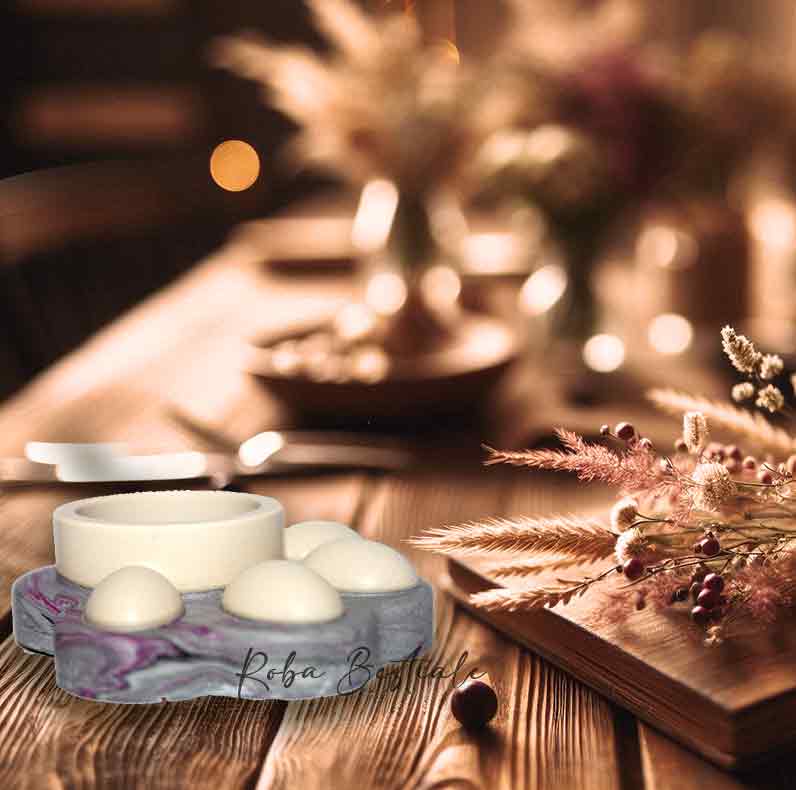 Porta Tea Light ZAMPINA - Base Grigio Marmorizzato Viola & dettagli Crema - in Jesmonite - 9x9 cm