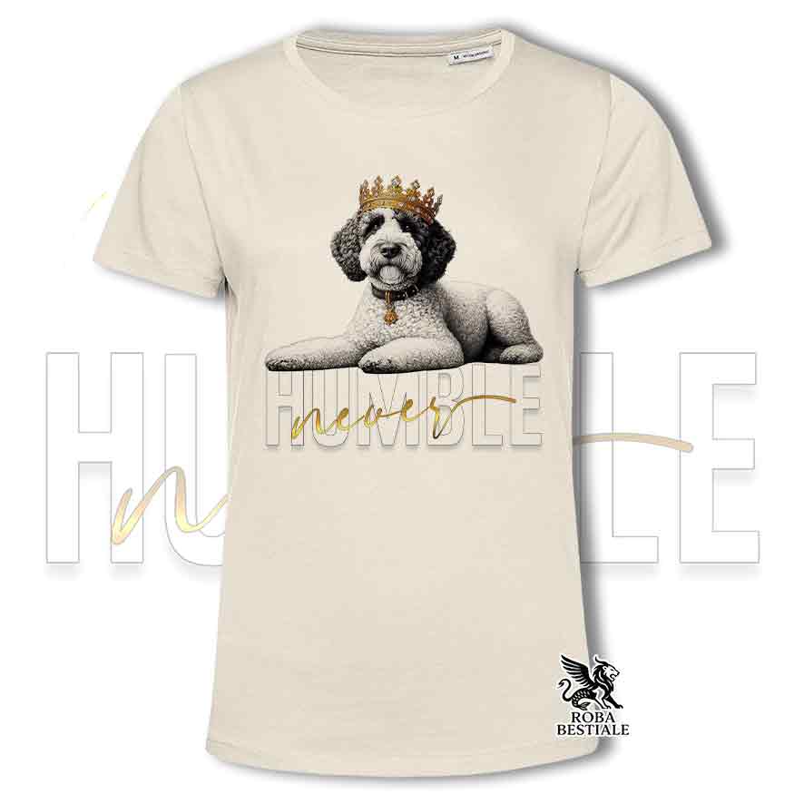 T-shirt stampata con un Lagotto Romagnolo, colore beige con grafica Never Humble