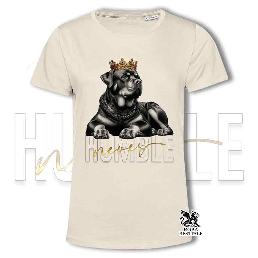 T-shirt stampata con un Rottweiler, colore beige con grafica Never Humble