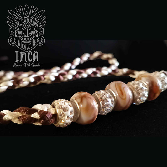 Guinzaglio da Show INCA LUXURY - In Raso Marrone Mocha e Bianco Panna, con perle e asola per collare - 125 cm