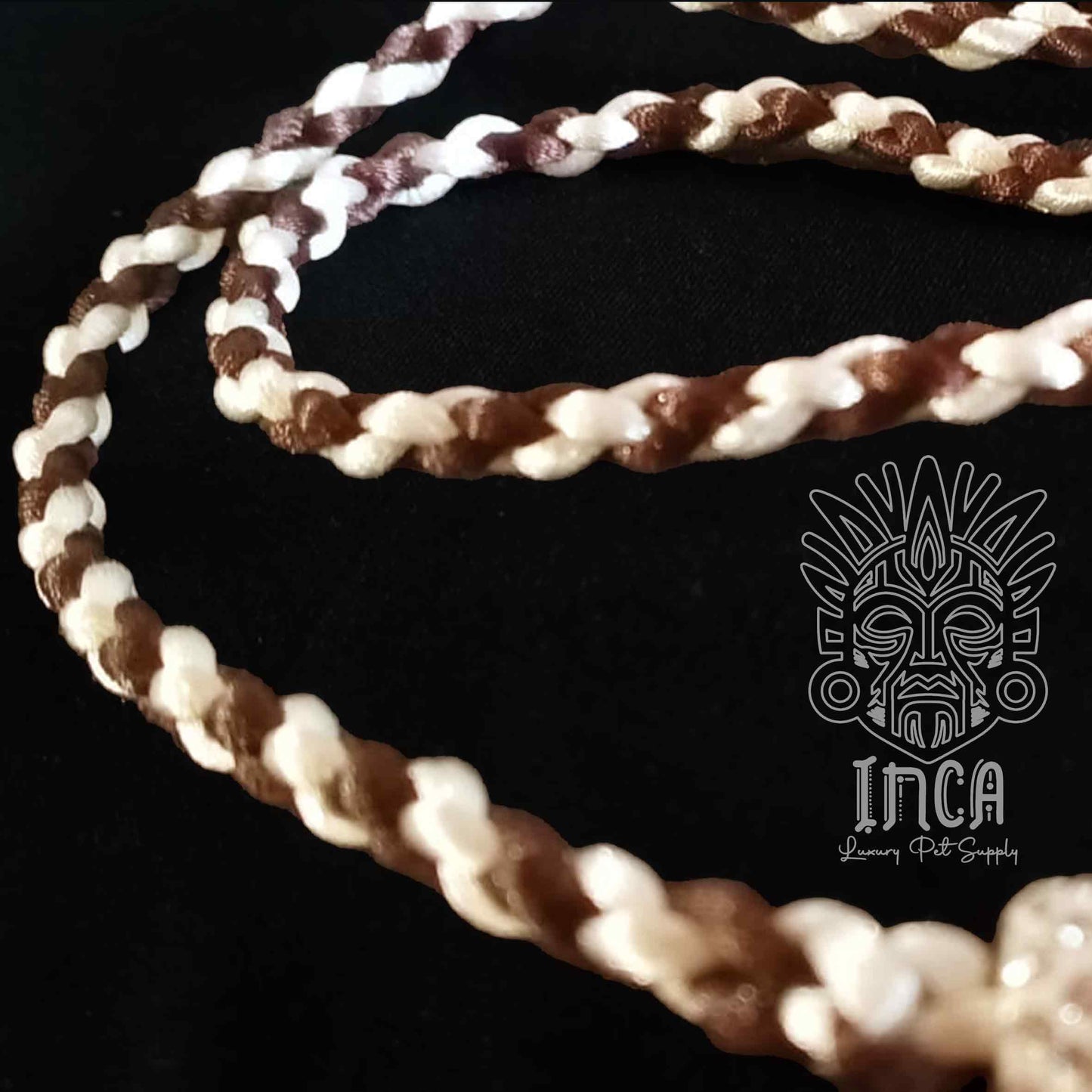 Guinzaglio da Show INCA LUXURY - In Raso Marrone Mocha e Bianco Panna, con perle e asola per collare - 125 cm