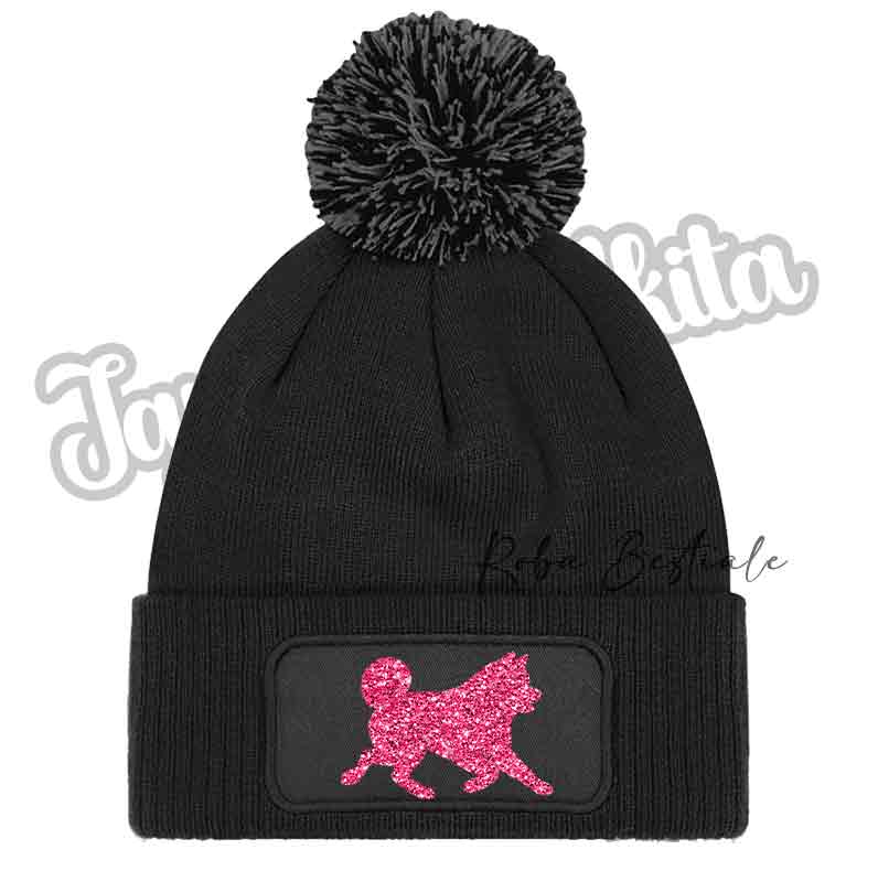 Cappellino invernale nero con pon pon e patch cane rosa glitterata