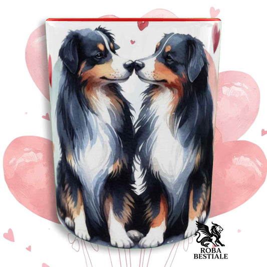 Tazza LOVE ME - AUSTRALIAN SHEPHERD Black Tricolor - In Ceramica, con dettagli Rossi - 330 ml