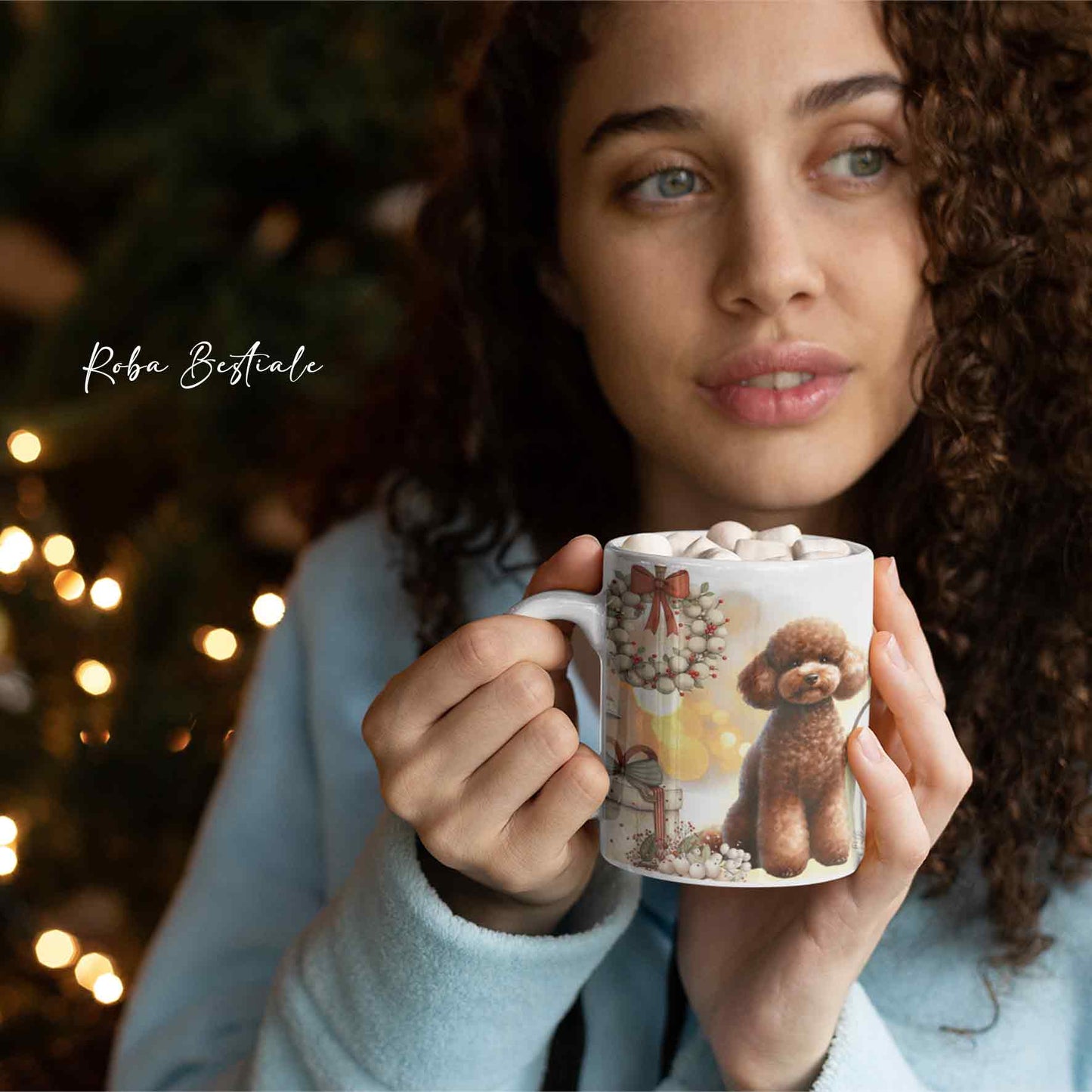 Tazza COZY WINTER - BARBONE Nano Marrone - In Ceramica, con manico color Oro - 330 ml