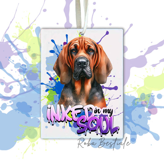 Deodorante Auto INKED SOUL - BLOODHOUND Red - In Feltro, con cordino - 7,5 x 10 cm
