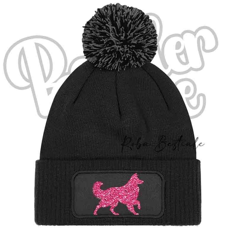 Cappellino invernale a maglia nera con pon pon nero e patch cane rosa glitter