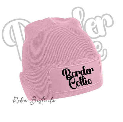 Cappellino invernale rosa baby con patch “Border Collie” nero