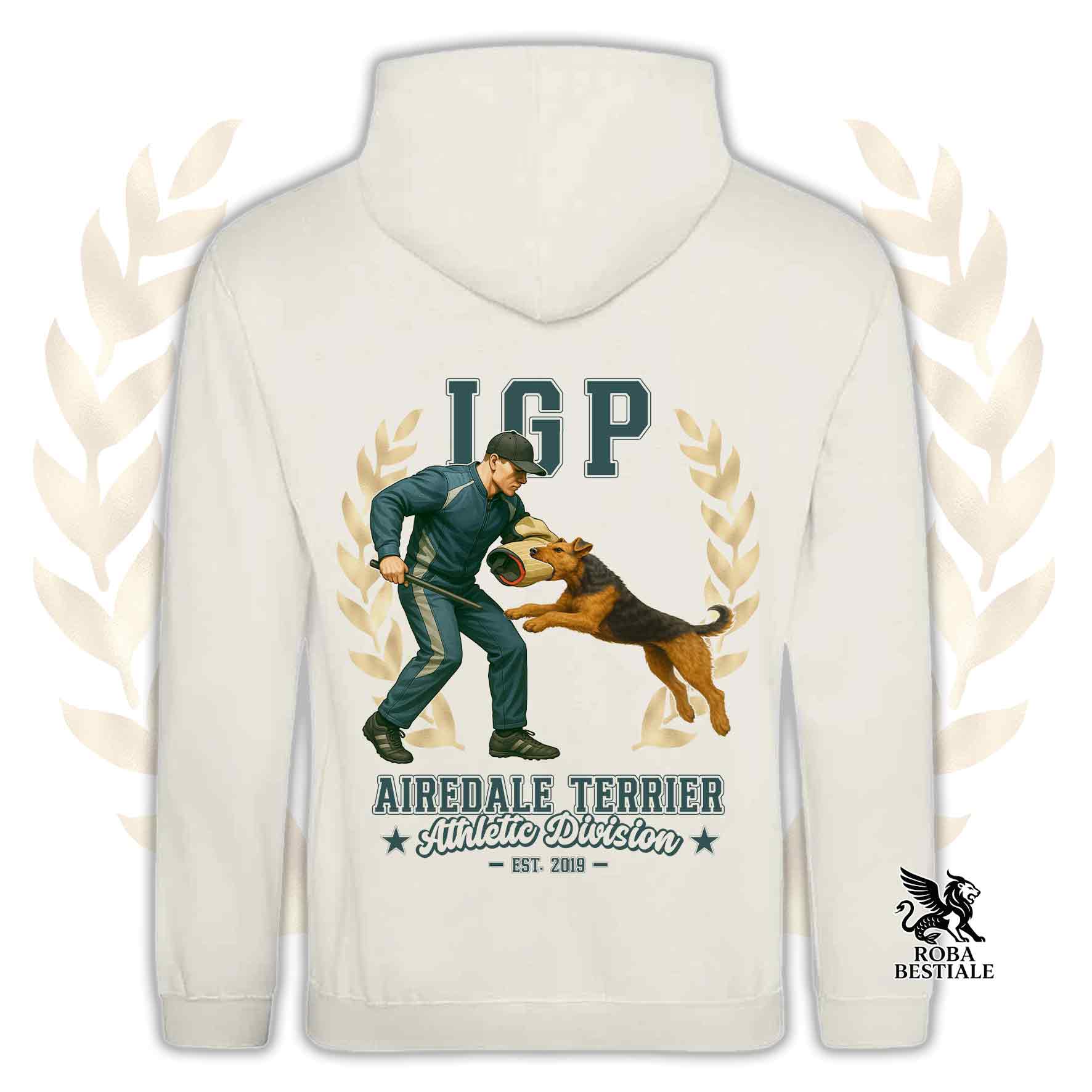 Una felpa con cappuccio e tasconi stampata con un Airedale Terrier che fa IGP. Grafica originale Roba Bestiale