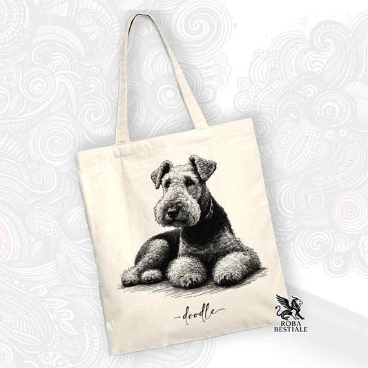 Tote bag beige stampata con un Airedale Terrier, grafica Doodle