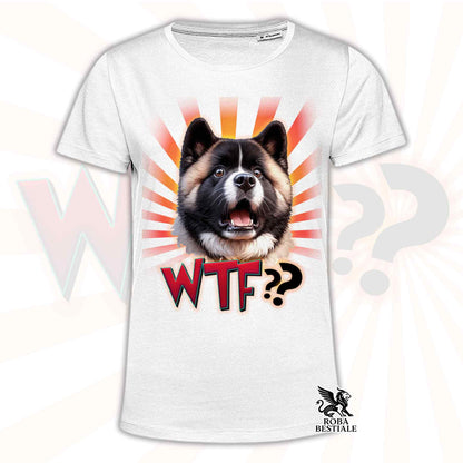 T-shirt bianca stampata con un Akita Americano con espressione sorpresa. Grafica originale Roba Bestiale, collezione WTF??