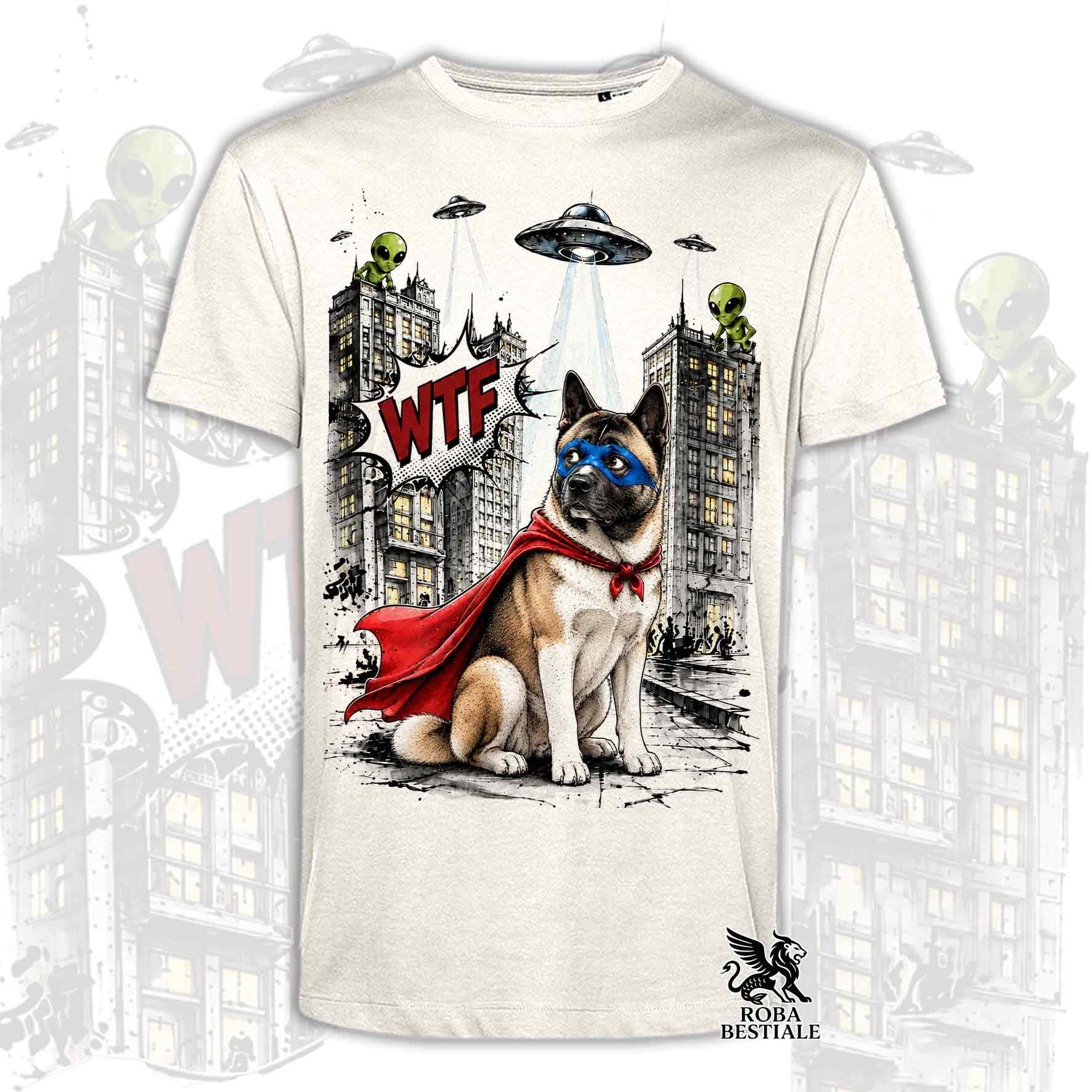 T-shirt beige stampata con un Akita Americano con espressione sorpresa, vestito da Super Eroe. Grafica originale Roba Bestiale, collezione Hero