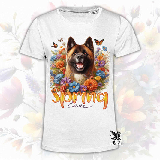 Una t-shirt bianca stampata con un Akita Americano immerso nei fiori colorati. Collezione Spring Love di Roba Bestiale