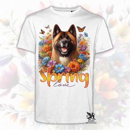 Una t-shirt bianca stampata con un Akita Americano immerso nei fiori colorati. Collezione Spring Love di Roba Bestiale