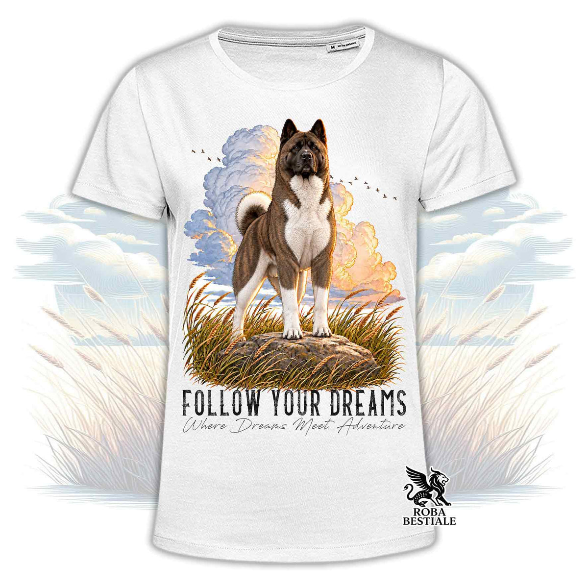 T-shirt bianca stampata con un Akita Americano. Grafica originale Roba Bestiale, collezione Dream