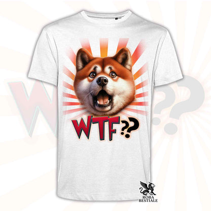T-shirt bianca stampata con un Akita Inu con espressione sorpresa. Grafica originale Roba Bestiale, collezione WTF??