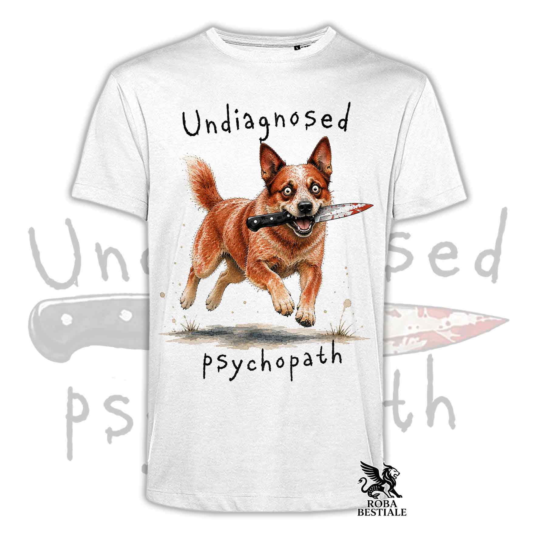 T-shirt bianca stampata con un Australian Cattle Dog che tiene un coltello tra i denti. Grafica originale Roba Bestiale, collezione Psychopath