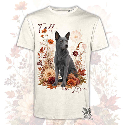 T-shirt beige stampata con un Australian Kelpie seduto in mezzo a fiori e foglie autunnali. Grafica originale Roba Bestiale, collezione Fall