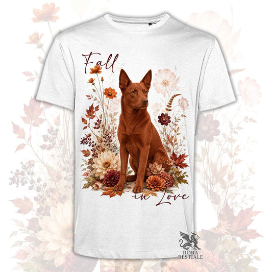 T-shirt bianca stampata con un Australian Kelpie seduto in mezzo a fiori e foglie autunnali. Grafica originale Roba Bestiale, collezione Fall