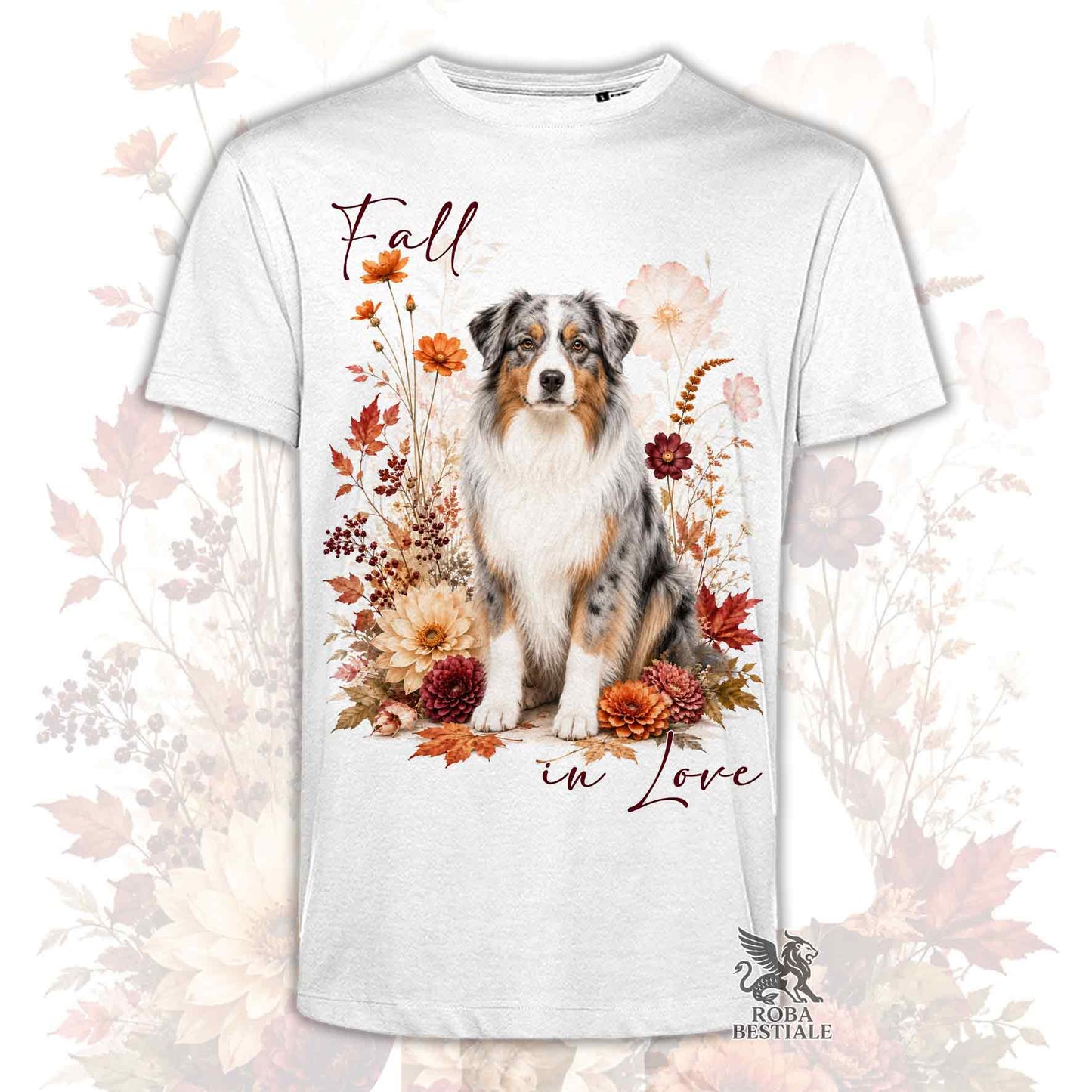 T-shirt bianca stampata con un Australian Shepherd seduto in mezzo a fiori e foglie autunnali. Grafica originale Roba Bestiale, collezione Fall in Love