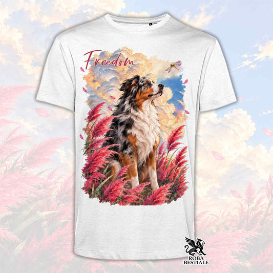 T-shirt bianca con stampa colorata di cane e scritta Freedom