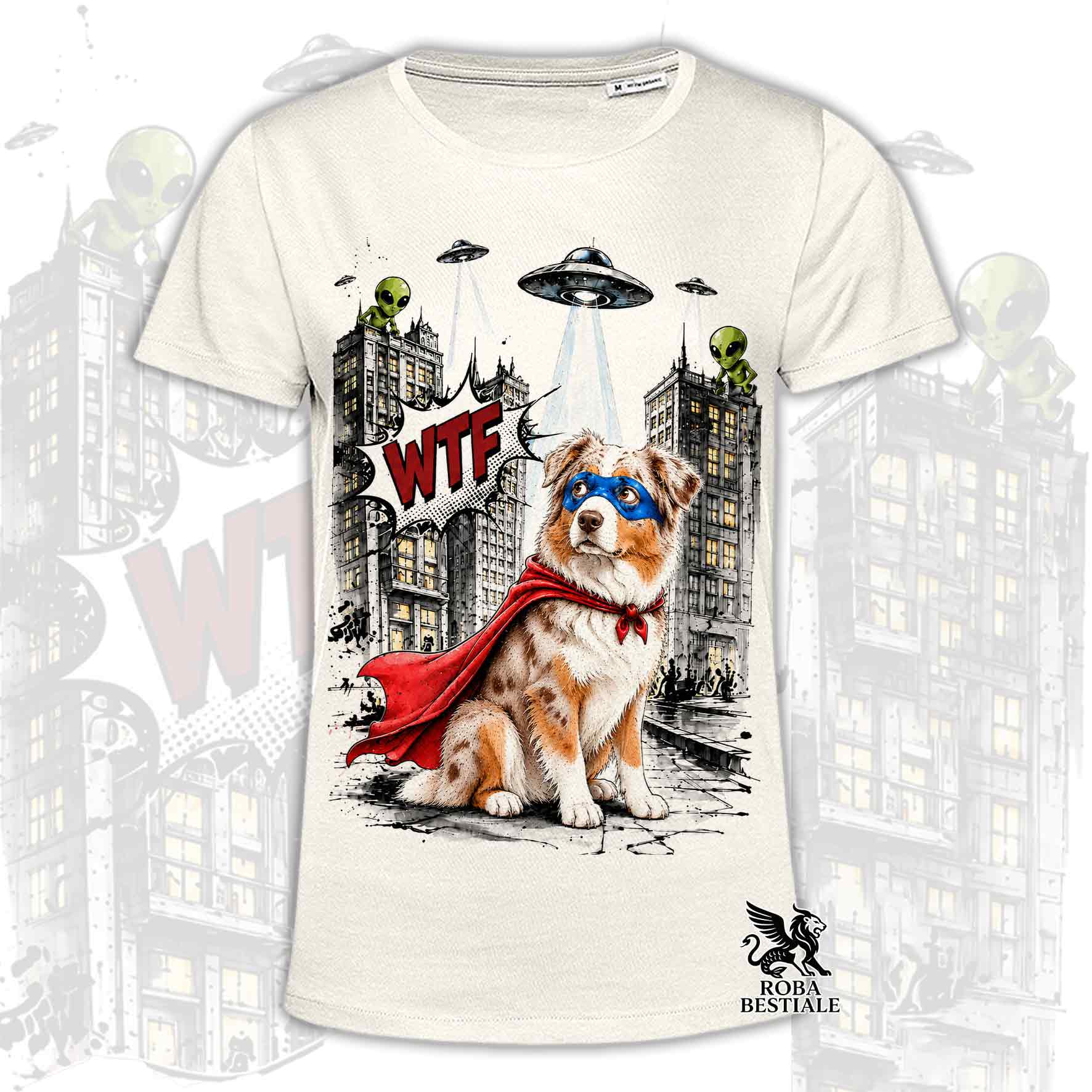 T-shirt beige stampata con un Australian Shepherd con espressione sorpresa, vestito da Super Eroe. Grafica originale Roba Bestiale, collezione Hero