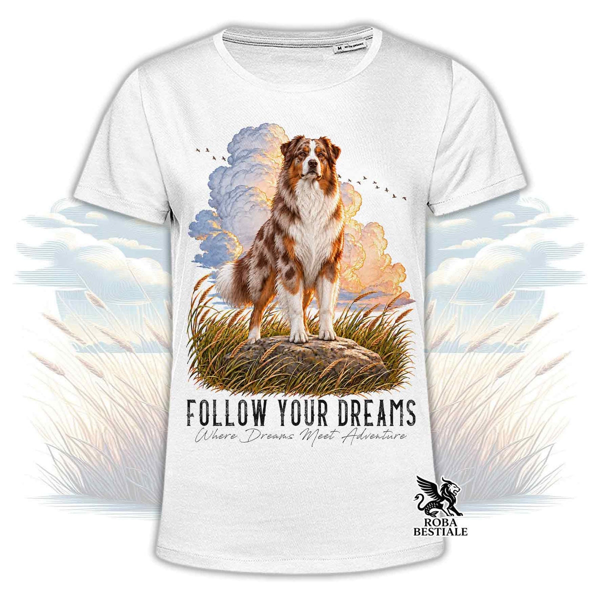 T-shirt bianca stampata con un Australian Shepherd. Grafica originale Roba Bestiale, collezione Dream