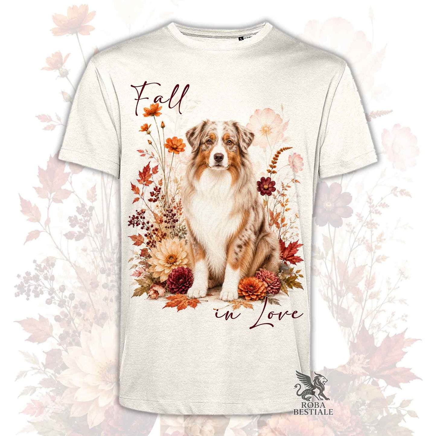 T-shirt beige stampata con un Australian Shepherd seduto in mezzo a fiori e foglie autunnali. Grafica originale Roba Bestiale, collezione Fall in Love