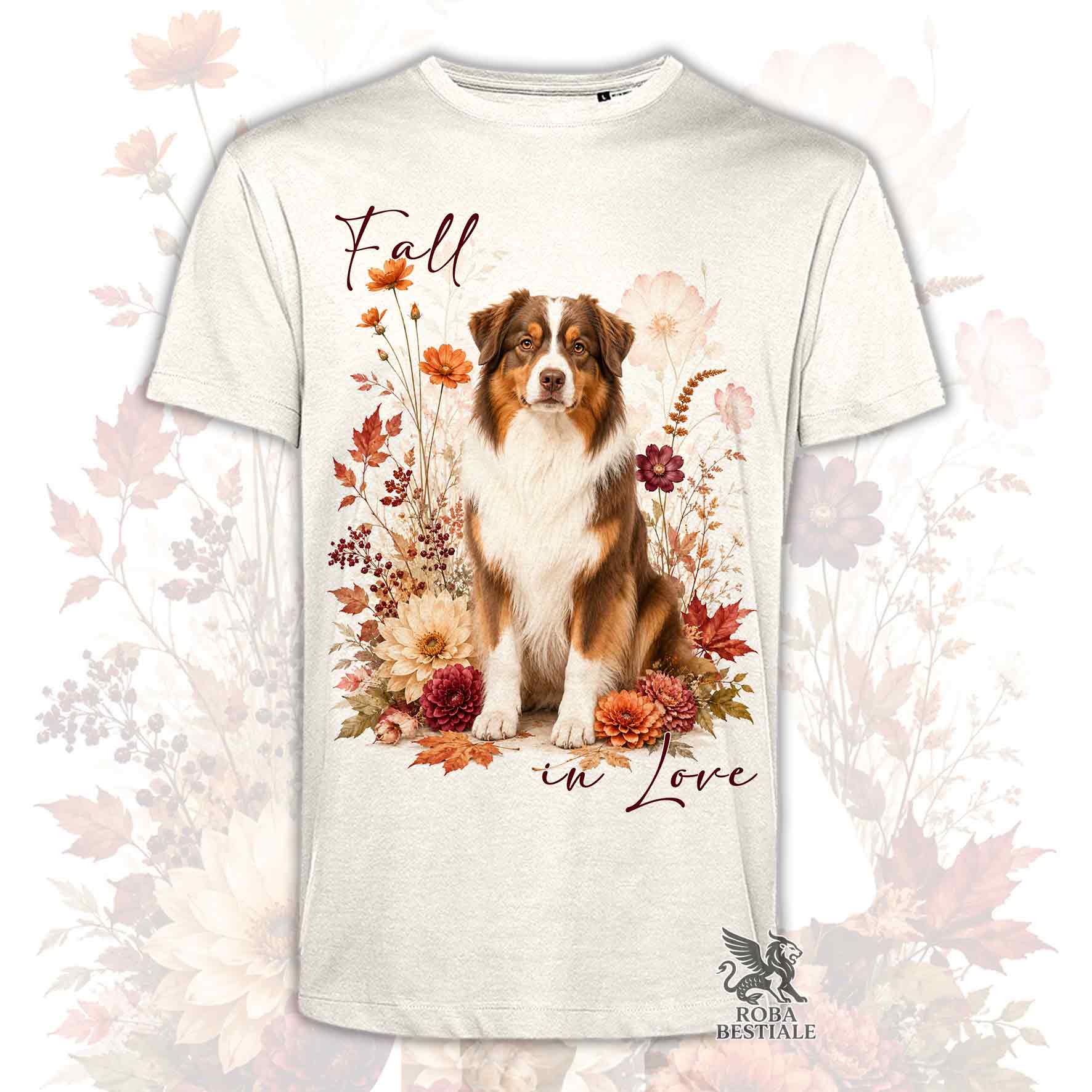 T-shirt beige stampata con un Australian Shepherd seduto in mezzo a fiori e foglie autunnali. Grafica originale Roba Bestiale, collezione Fall in Love