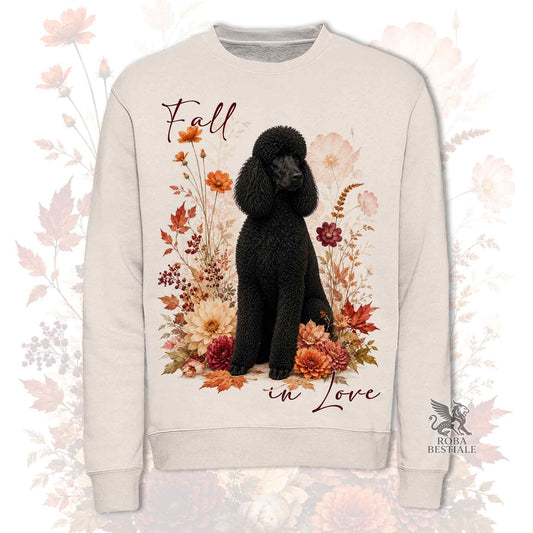 Felpa girocollo beige stampata con un Barbone Grande Mole seduto in mezzo a fiori e foglie autunnali. Grafica originale Roba Bestiale, collezione Fall in Love