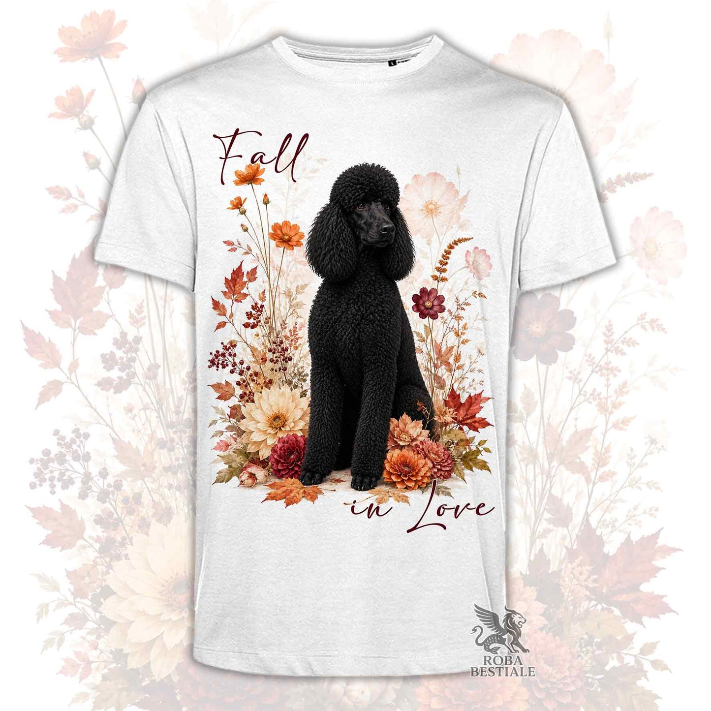 T-shirt bianca stampata con un Barbone grande mole seduto in mezzo a fiori e foglie autunnali. Grafica originale Roba Bestiale, collezione Fall in Love