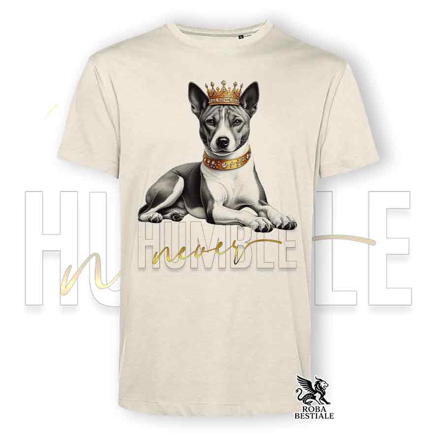 T-shirt stampata con un Basenji, colore beige con grafica Never Humble