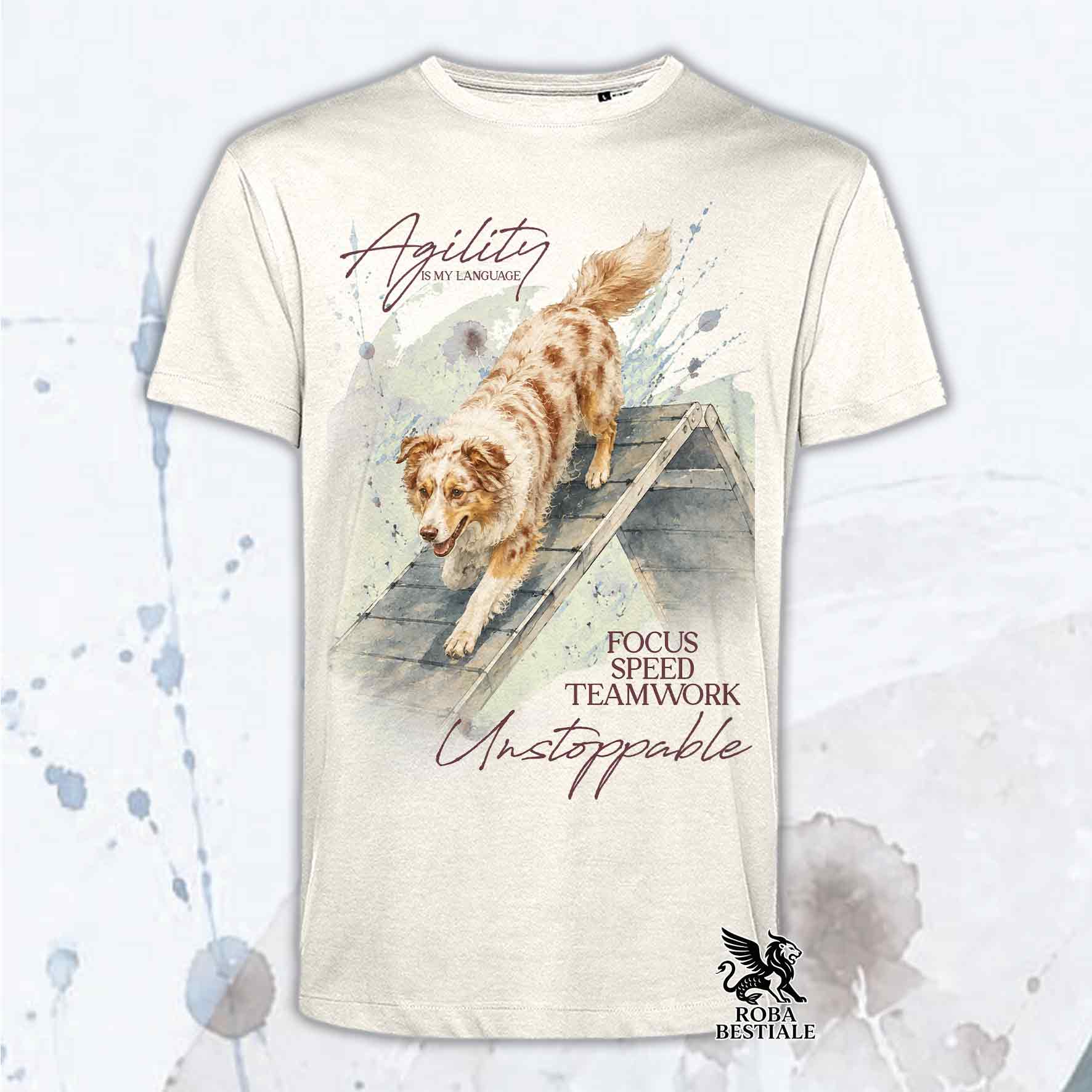 T-shirt beige stampata con un Border Collie che fa Agility. Grafica originale Roba Bestiale, collezione A-Frame