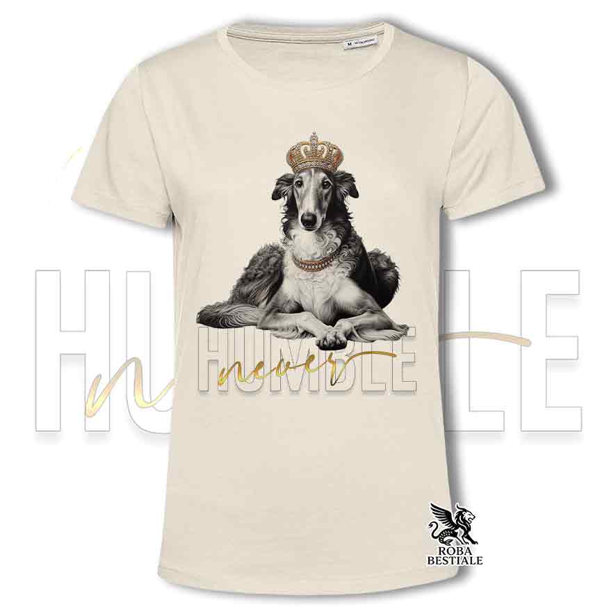 T-shirt stampata con un Levriero Russo Borzoi grigio, colore beige con grafica Never Humble