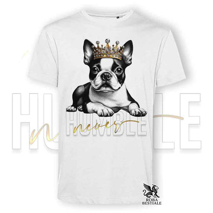T-shirt stampata con un Boston Terrier, colore bianco con grafica Never Humble