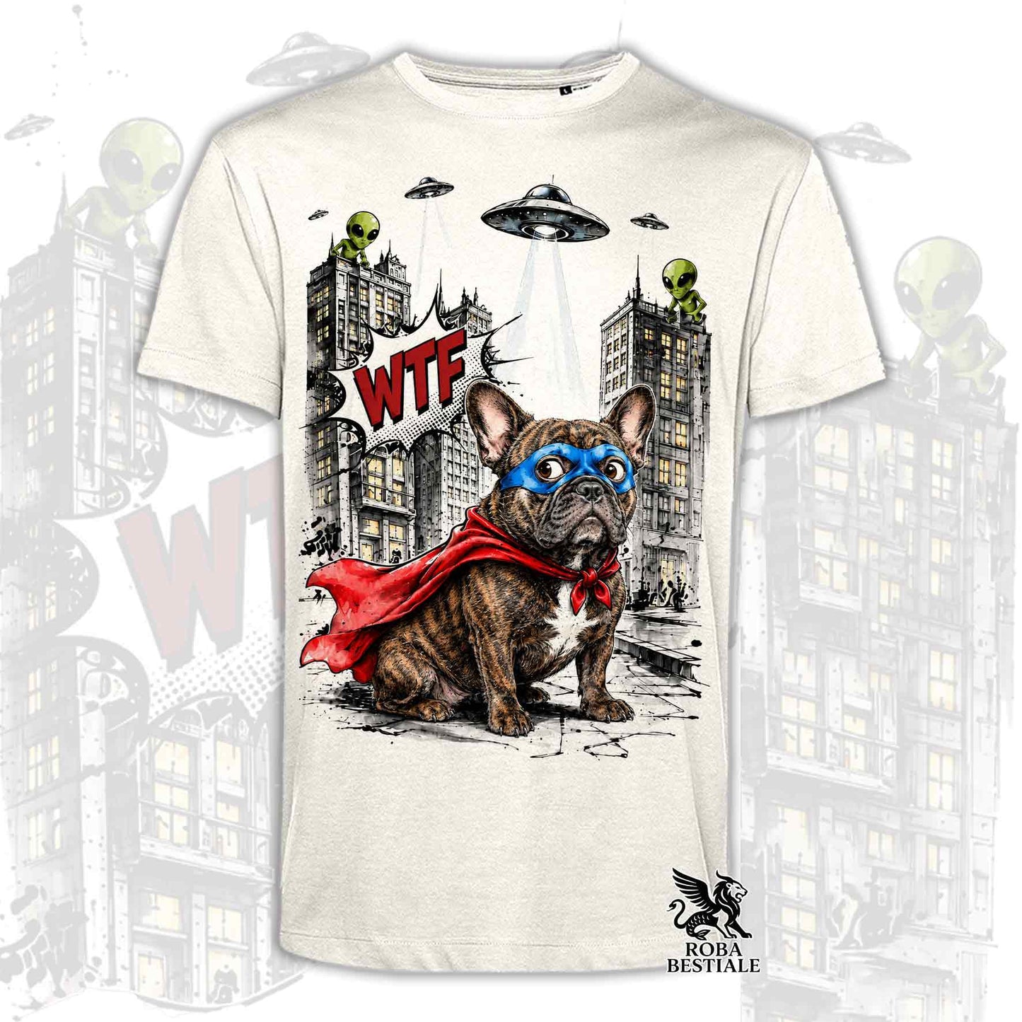 T-shirt beige stampata con un Bouledogue Francese con espressione sorpresa, vestito da Super Eroe. Grafica originale Roba Bestiale, collezione Hero