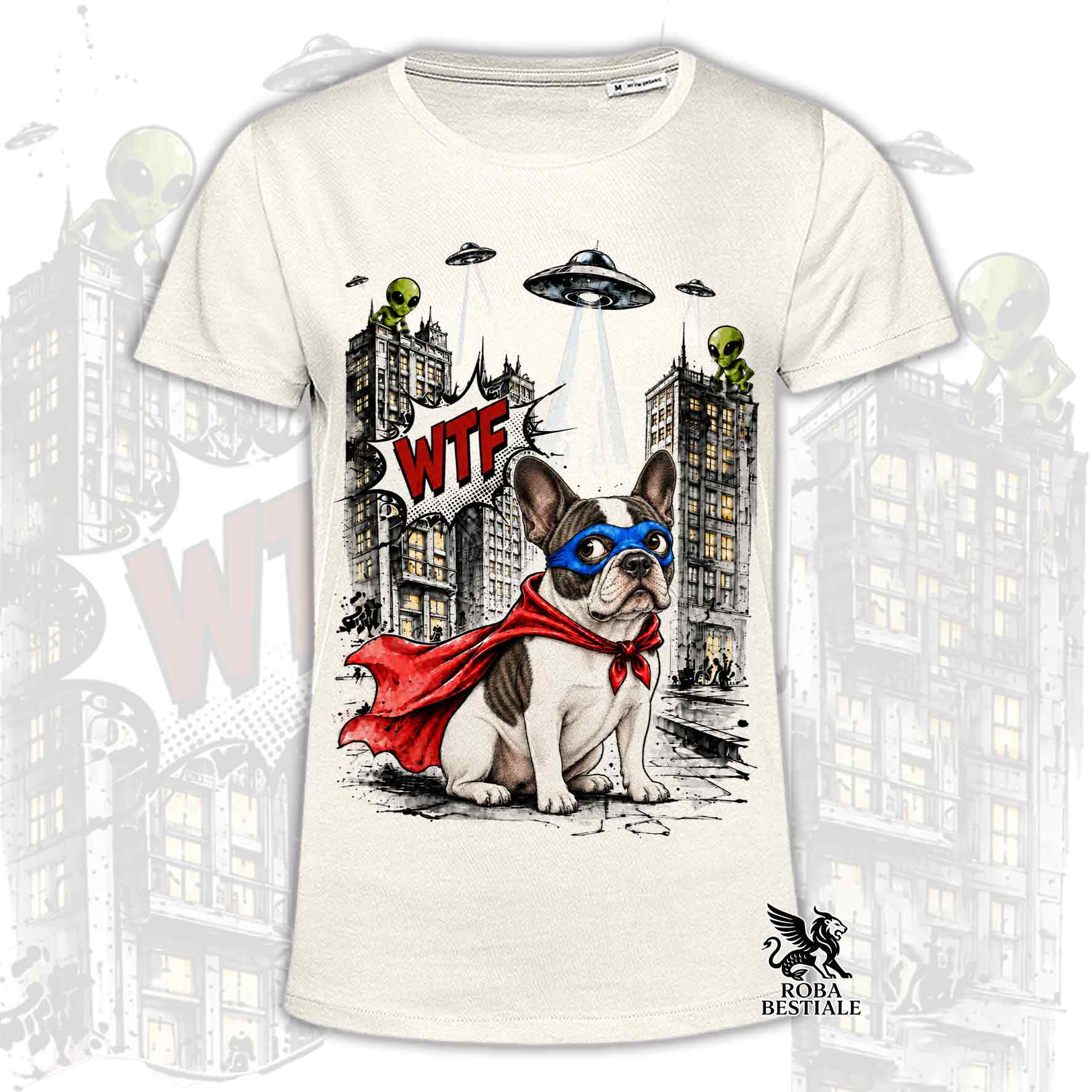 T-shirt beige stampata con un Bouledogue Francese con espressione sorpresa, vestito da Super Eroe. Grafica originale Roba Bestiale, collezione Hero