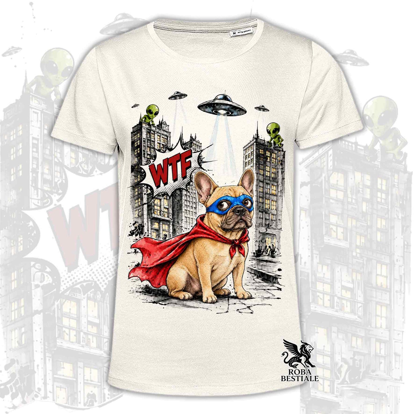 T-shirt beige stampata con un Bouledogue Francese con espressione sorpresa, vestito da Super Eroe. Grafica originale Roba Bestiale, collezione Hero