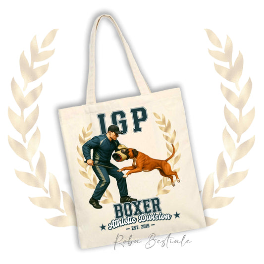 Borsa shopper stampata con un Boxer fulvo che fa IGP. Grafica originale Roba Bestiale