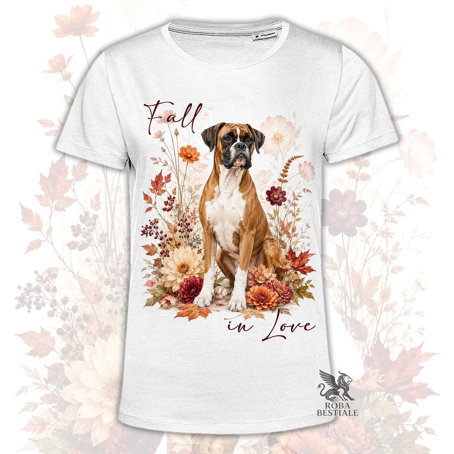 T-shirt bianca stampata con un Boxer seduto in mezzo a fiori e foglie autunnali. Grafica originale Roba Bestiale, collezione Fall in Love