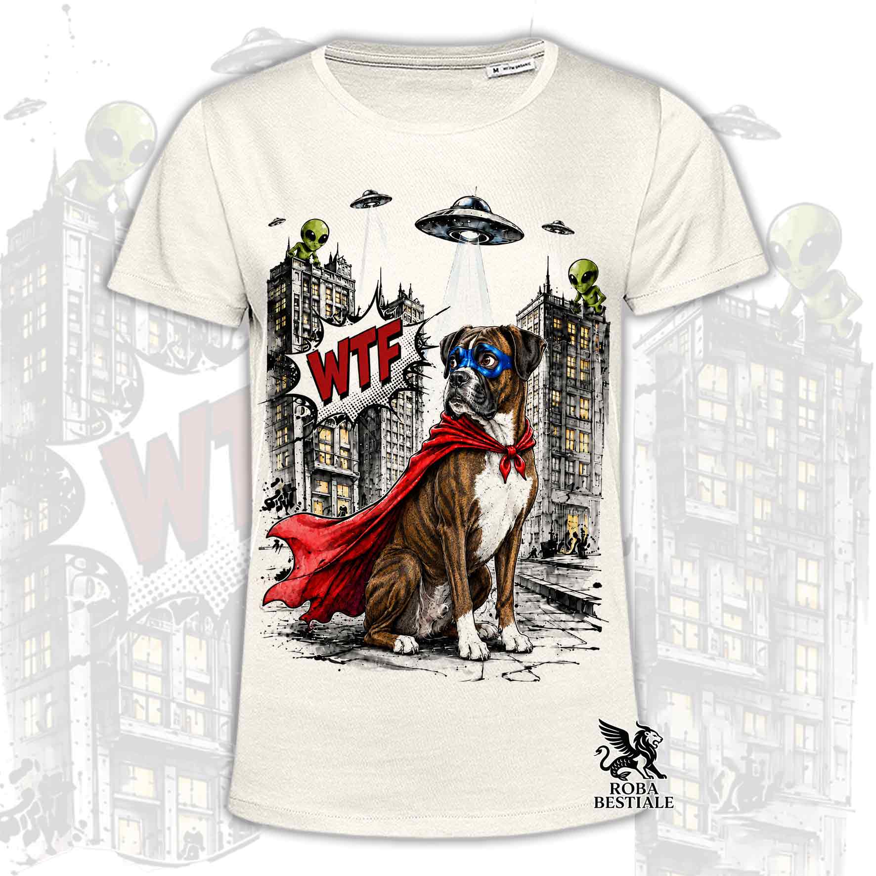 T-shirt beige stampata con un Boxer con espressione sorpresa, vestito da Super Eroe. Grafica originale Roba Bestiale, collezione Hero