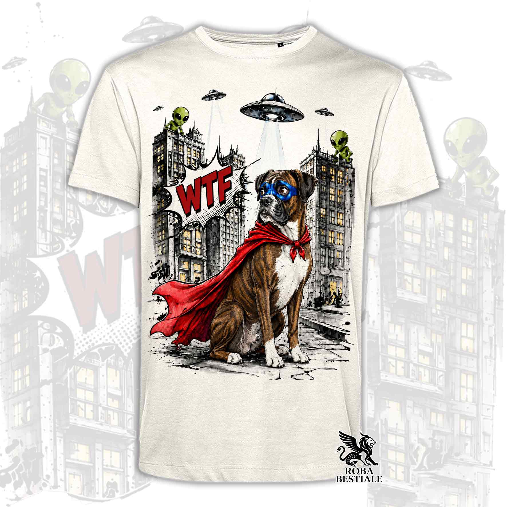T-shirt beige stampata con un Boxer con espressione sorpresa, vestito da Super Eroe. Grafica originale Roba Bestiale, collezione Hero