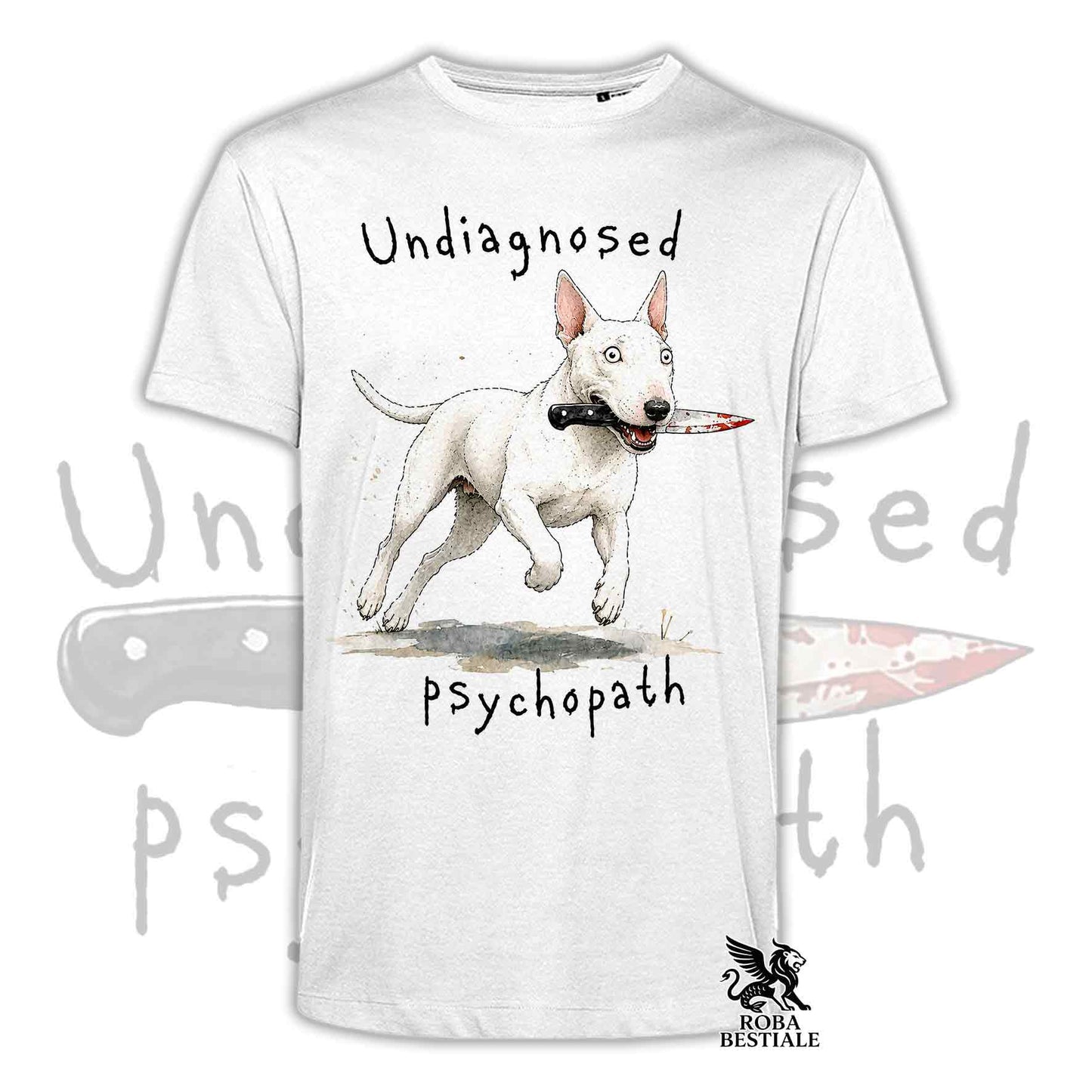 T-shirt bianca stampata con un Bull Terrier che tiene un coltello tra i denti. Grafica originale Roba Bestiale, collezione Psychopath