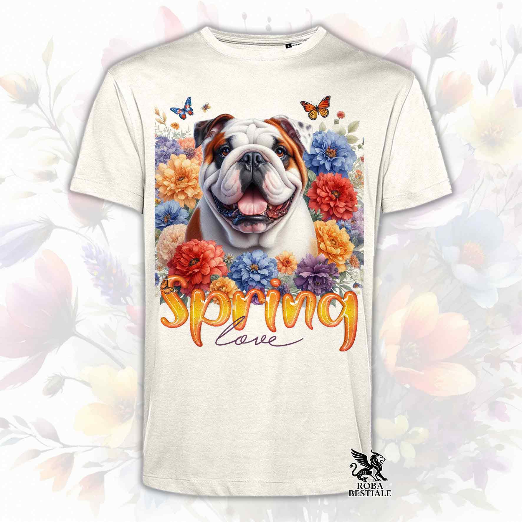 Una t-shirt beige stampata con un Bulldog Inglese immerso in fiori colorati. Collezione Spring Love di Roba Bestiale