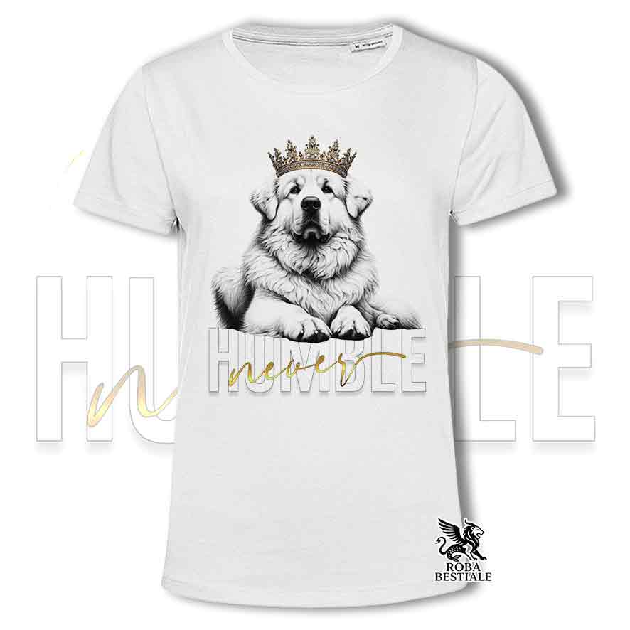T-shirt stampata con un Cane da Montagna dei Pirenei, colore bianco con grafica Never Humble