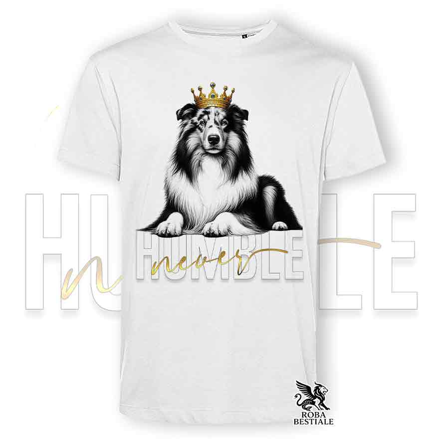T-shirt stampata con un Cane da Pastore Scozzese a pelo lungo, colore bianco con grafica Never Humble