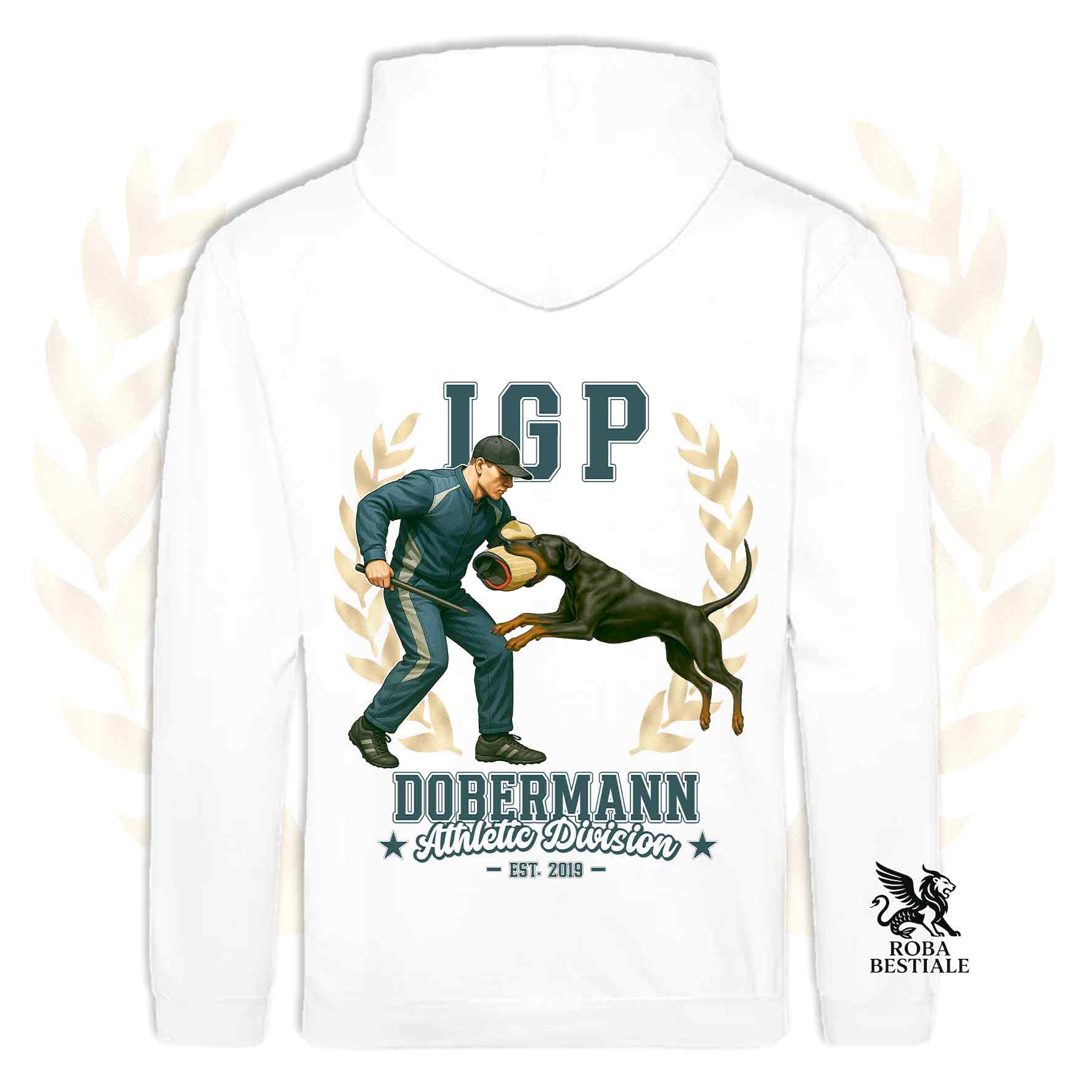 Una felpa con cappuccio e tasconi stampata con un Dobermann che fa IGP. Grafica originale Roba Bestiale