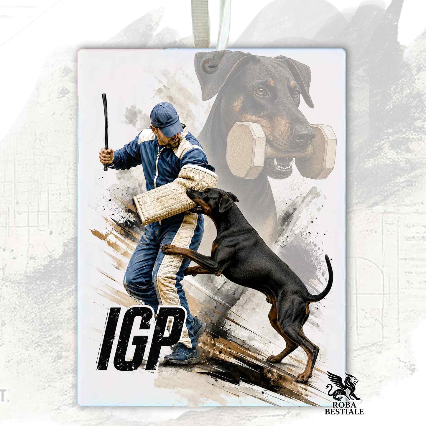 Profumatore in feltro con la stampa di un Dobermann che pratica IGP. Grafica originale Roba Bestiale
