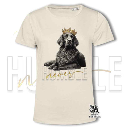 T-shirt stampata con un Flat Coated Retriever, colore beige con grafica Never Humble