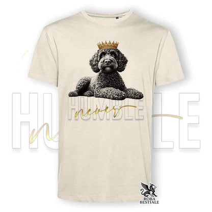 T-shirt stampata con un Lagotto Romagnolo marrone, colore beige con grafica Never Humble